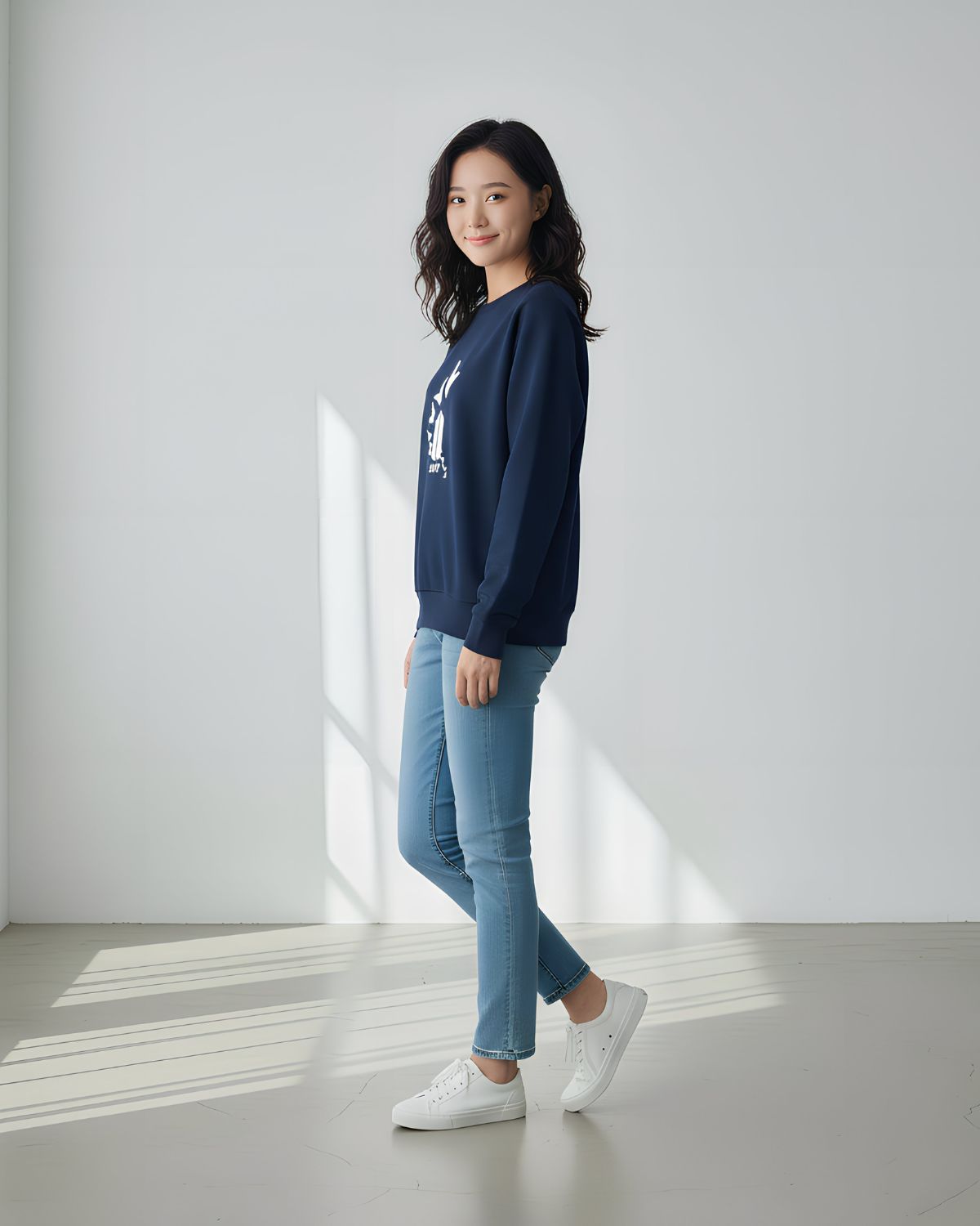 1 Pc Women's Stitched Fleece Printed Sweat Shirt